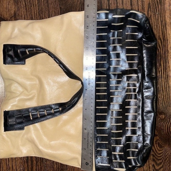 BCBG MAXAZRIA Leather Tote Bag Color Block Cream/Black Handbag Laser Cut Accent - Picture 9 of 11